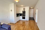2 Zimmer-Wohnung in generalsaniertem Neubau mit ca. 6m2 Balkon.