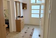 teilsaniertes Wohnhaus mit 2 Wohneinheiten in attraktiver Lage und hervorragender Infrastruktur