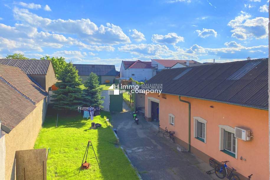 Viel Raum ! Viel Fläche ! Viel Freiheit ! 2 Wohneinheiten, Garagen, Halle, Garten, ..., Haus-kauf, 590.000,€, 7111 Neusiedl am See