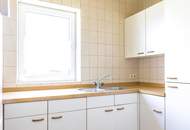 Wohnanlage, Zinshaus am Fuße der Karawanken