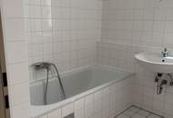 Herbstspaziergänge an der Traun & Shopping ums Eck – 2-Zimmer-Wohnung inkl. Loggia nähe IKEA & Haid Center! Ab 01. November 2025!
