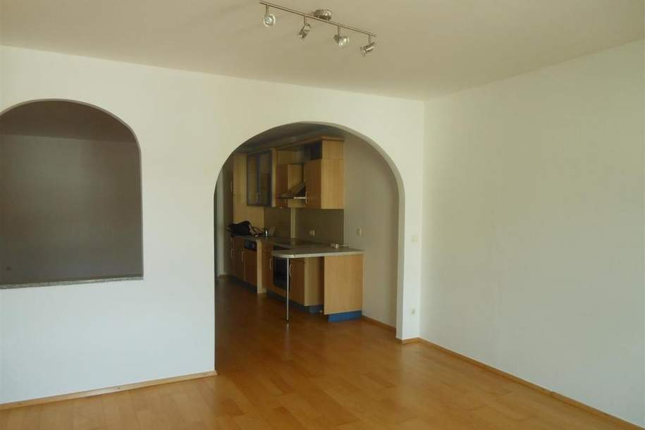 Mietwohnung im Stadtzentrum, Wohnung-miete, 644,49,€, 4910 Ried im Innkreis