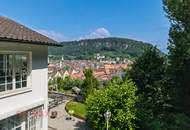 Große Villa thronend über Feldkirch mit Baulandreserve