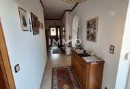 Gepflegter Bungalow ca. 126m², 4 Zi., Terrasse, unterkellert, 2 Garagen in Viehdorf – Ihr neues Zuhause!