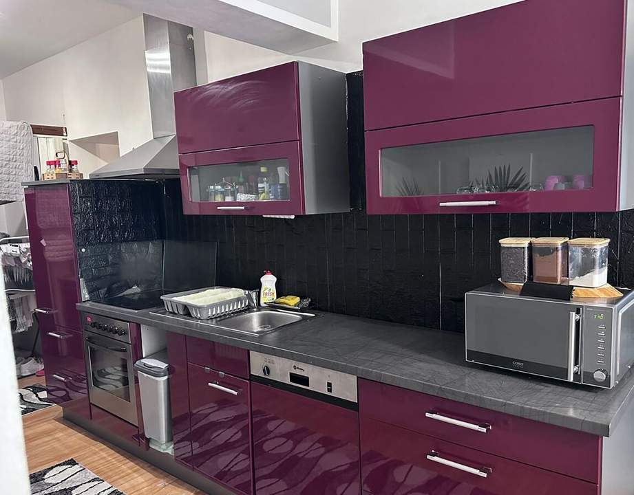 Bahnhofsnähe! Drei Zimmerwohnung in Felixdorf!