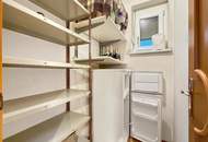 Einfamilienhaus mit großem Grundstück in Schnellbahnnähe