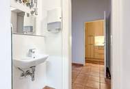 Klimatisiertes Büro! Repräsentatives Haus in bester Innenstadtlage bei der Votivkirche!