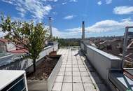 Altbau-Chic, Neubau-Komfort: 6 Zimmer und Panoramaausblick