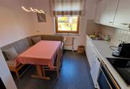 Dreizimmer-Wohnung mit Dachterrasse und Carport nahe Green City