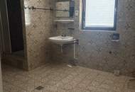 Haus mit Platz und Garten