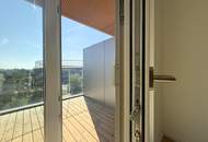 Kleine Perle im ultramodernen Wohnhaus mit Pool am Dach zu mieten // Small gem in an ultra-modern apartm. building with pool on the roof for rent //