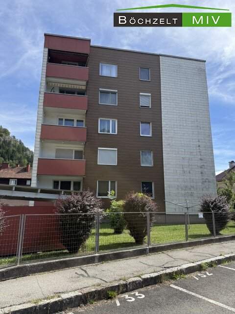 Eigentumswohnung mit Balkon, Lift und schönem Ausblick in Sankt Peter-Freienstein zu kaufen