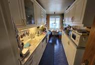 Renovierungsbedürftige 2-3 Zimmer-Wohnung in Schönbrunn Nähe mit Loggia & PKW Stellplatz