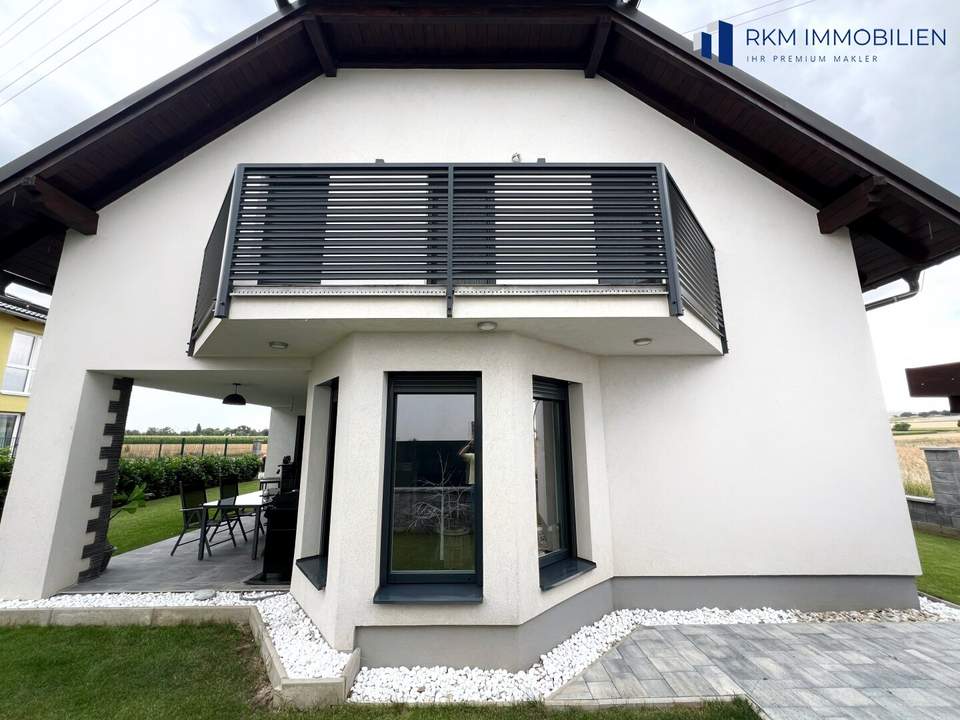 Luxuriöses Einfamilienhaus in Gerasdorf: 6 Zimmer, 207m², Terrasse &amp; Balkone!