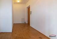 UNBEFRISTET - Moderne Wohnung mit Blick auf den Schloßberg!