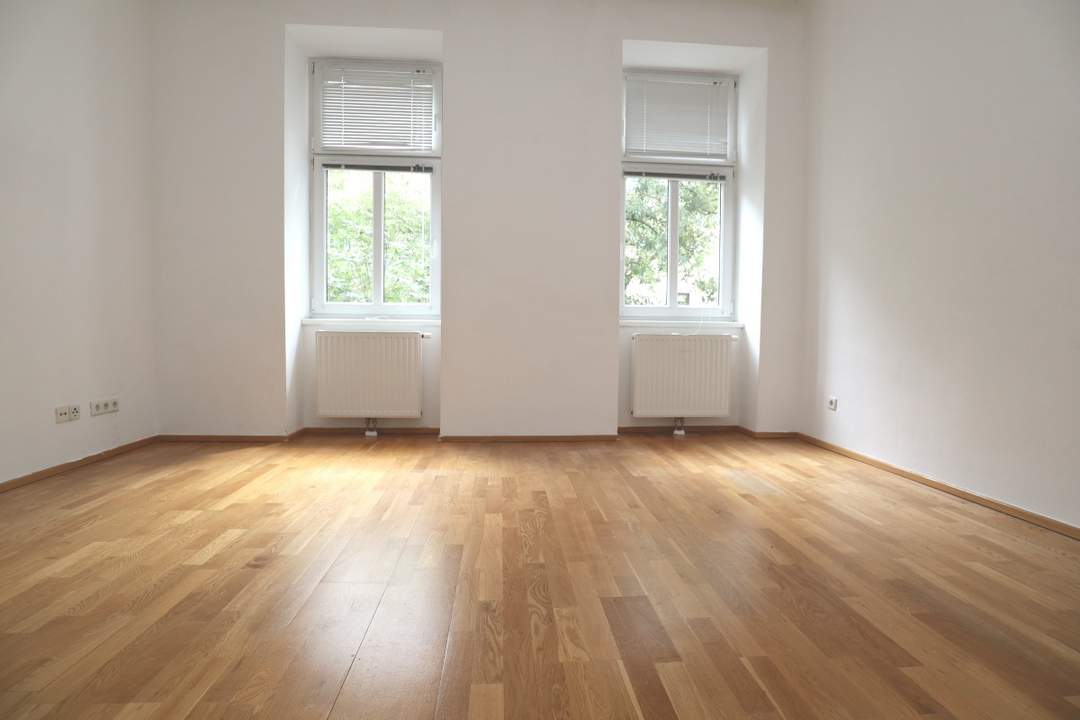 SCHÖNE ZWEI Zimmer Wohnung - Salzachstraße