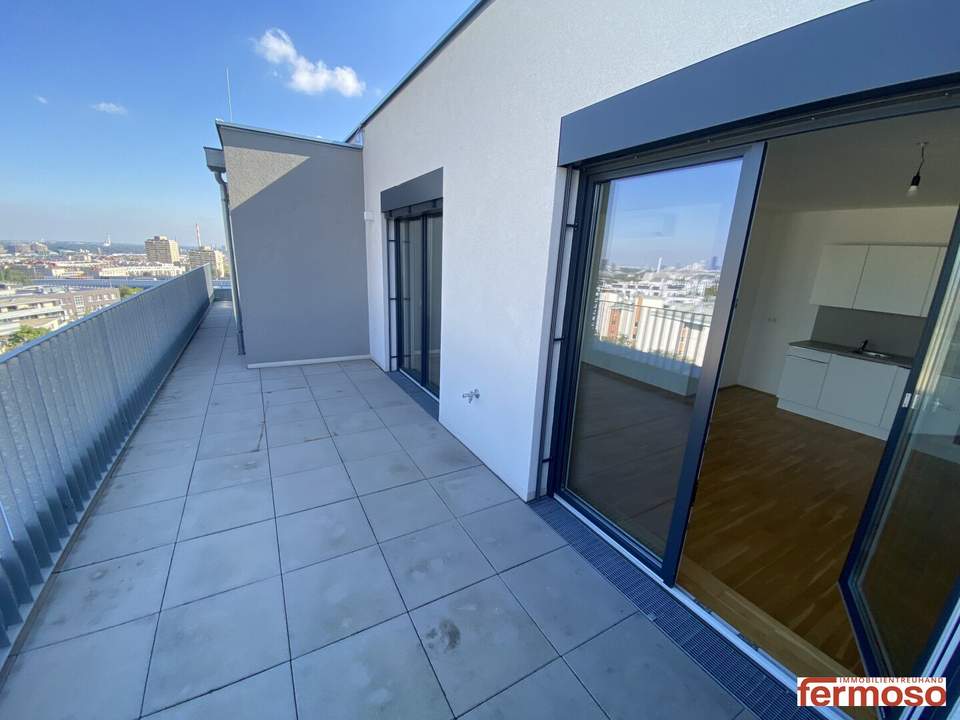 Stilvolle Dachgeschoßwohnung mit Weitblick – 1100 Wien