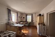 Schönes Grundstück mit Altbestand
