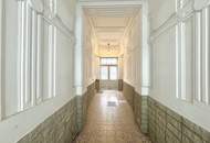Direkt beim SCHUBERTPARK! Hofseitiger 2-Zimmer-Altbau im 2. Liftstock in attraktiver Wohnlage