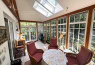 Großzügiges Einfamilienhaus mit Pool, Wintergarten und Doppelgarage mitten im Grünen!