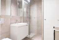 Zentrale, kernsanierte 2-Zimmer-Wohnung in absoluter Ruhelage