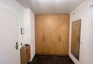 Stilvoll wohnen-moderne 2 Zimmer Gartenwohnung mit maßgefertigter Ausstattung!