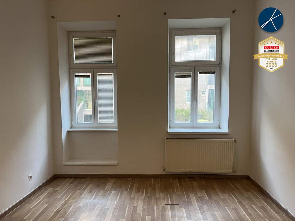 Anschützgasse: Wohnung im Erdgeschoss für Familie oder WG