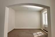 Helle Bürofläche mit Nutzungsflexibilität im Zentrum