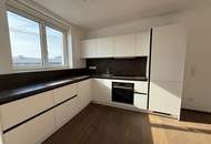 Charmante 3-Zimmer-Dachgeschosswohnung mit Balkon - Urbanes Wohnen nahe Naschmarkt!