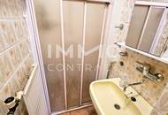 Charmantes älteres Haus mit Potential auf traumhaft idyllischem Grundstück in bester Lage