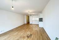 Charmante 3-Zimmer Wohnung mit Loggia nahe Bushaltestelle 31A - neue Einbauküche!