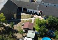 Charmantes Einfamilienhaus mit Garten, Lagerhalle und modester Ausstattung in Pachfurth!