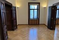 Repräsentative Bürofläche im historischen Palais Equitable – Nähe Stephansdom