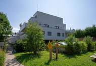 Neuwertige 3-Zimmer-Wohnung unweit Auhofcenter mit 95 m² Eigengarten, Wellnessbereich & Top-Anbindung