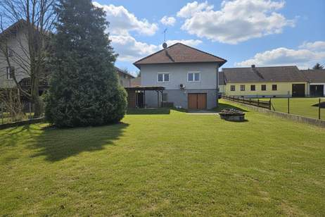 Familienhaus mit großem Garten, Keller und Garage - in toller Lage in 2020 Schöngrabern, Haus-kauf, 356.000,€, 2020 Hollabrunn