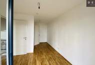 / EIGENGARTEN / 2 ZIMMER / VERFÜGBAR AB 1.07.2026 / NACH INNENHOF AUSGERICHTET