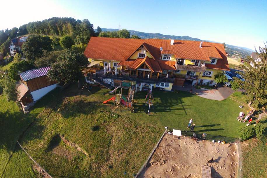 Wohn- und Geschäftshaus mit schöner Aussicht in der Oststeiermark., Haus-kauf, 990.000,€, 8224 Hartberg-Fürstenfeld