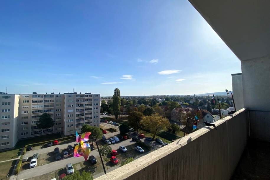 Atemberaubender Ausblick! Geräumige Stadtwohnung mit Lift und Loggia!, Wohnung-kauf, 195.000,€, 2700 Wiener Neustadt(Stadt)