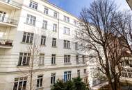 Komplett hofseitg ausgerichtete Stilaltbauwohnung im Jugendstiljuwel Schottenfelder Hof | Blick in den grünen Innenhof | Ideal auch zur WG-Nutzung