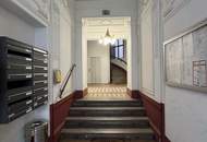 2-Zimmer-Altbaujuwel im ausgebauten Dachgeschoss - mit Dachterrasse und in TOP LAGE!