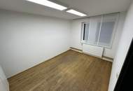 top ausgestattetes Betriebsobjekt mit beheizter Produktionshalle, klimatisierte Büros und Betriebsgelände zu vermieten