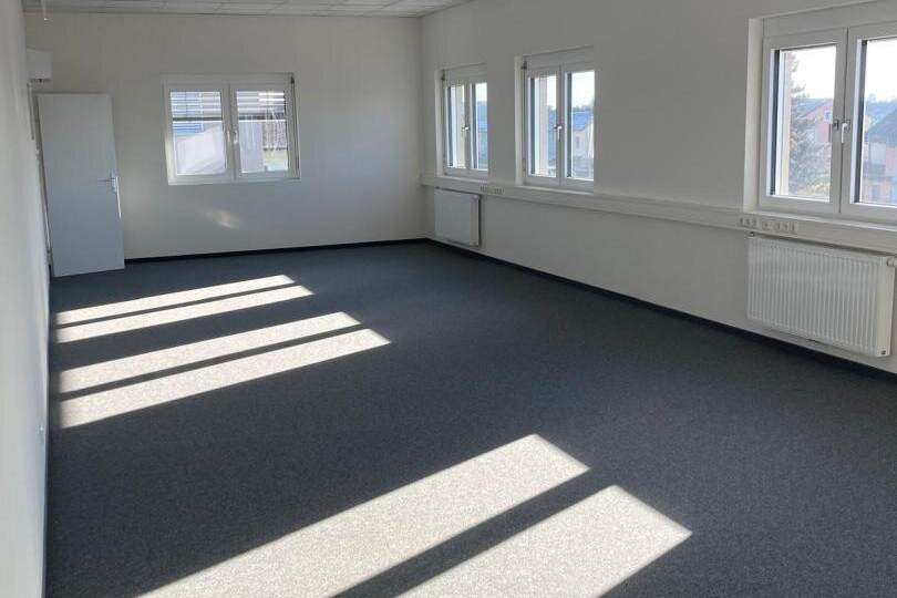Neuwertige Büroflächen im Süden von Graz, Gewerbeobjekt-miete, 3.281,47,€, 8054 Graz(Stadt)