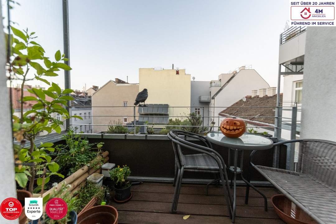 Großzügige 2 Zimmer Wohnung mit charmantem Balkon