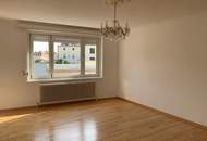 3 ZIMMER + Parkplatz im ZENTRUM!!!