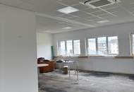 Großzügige Gewerbeliegenschaft - Büro und Lagerfläche