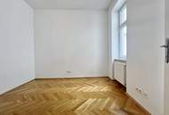 Hofruhelage: Altbauwohnung mit Grünblick!