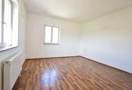 Sonnige 2-Zimmer-Wohnung mit Küche in zentraler Lage - Top W 9 - Nähe BMW, SKF!!