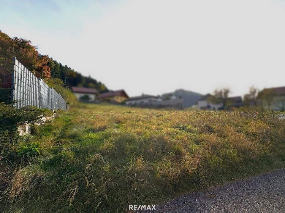 Sonniges Baugrundstück in Parz