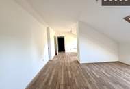 | TOLLE KLEINWOHNUNG | CA. 35m² | MIT BLICK INS GRÜNE | 4.OG. | DACHGESCHOSS