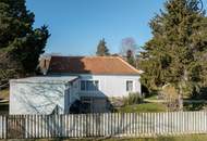 Charmanter Bungalow mit Weitblick – großes Eckgrundstück & viel Gestaltungsspielraum